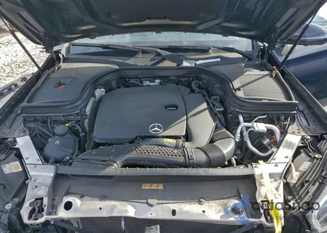 2020 Mercedes-Benz Glc 300 from USA, damaged, VIN WDC0G8DB0LF704961